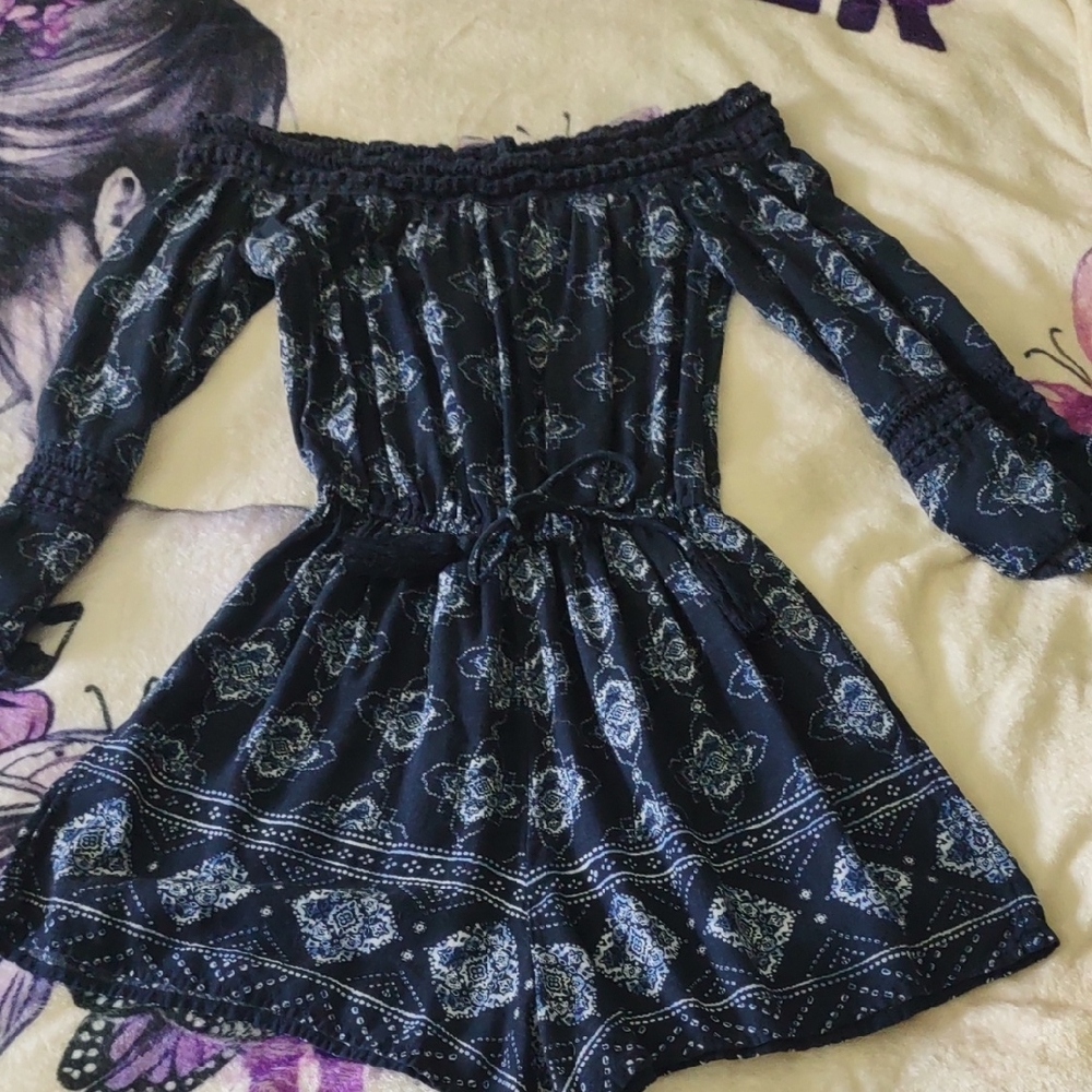Hollister Blue and White Floral Romper